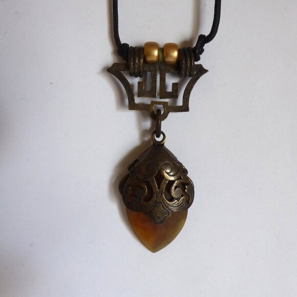 VINTAGE NEW NATURE COMPANY CORDED AMBER STONE STEAMPUNK TYPE NECKLACE - Picture 7 of 16